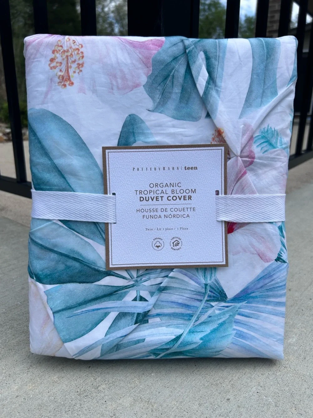 Pottery Barn Tropical Bloom Organic Duvet Cover Twin / Twin XL Size Bedding NWT